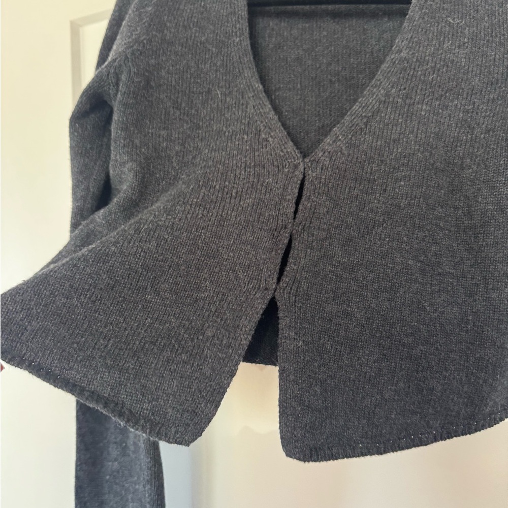 Aritzia Wilfred Basque Sweater - Charcoal Grey Medium - Picture 5 of 5